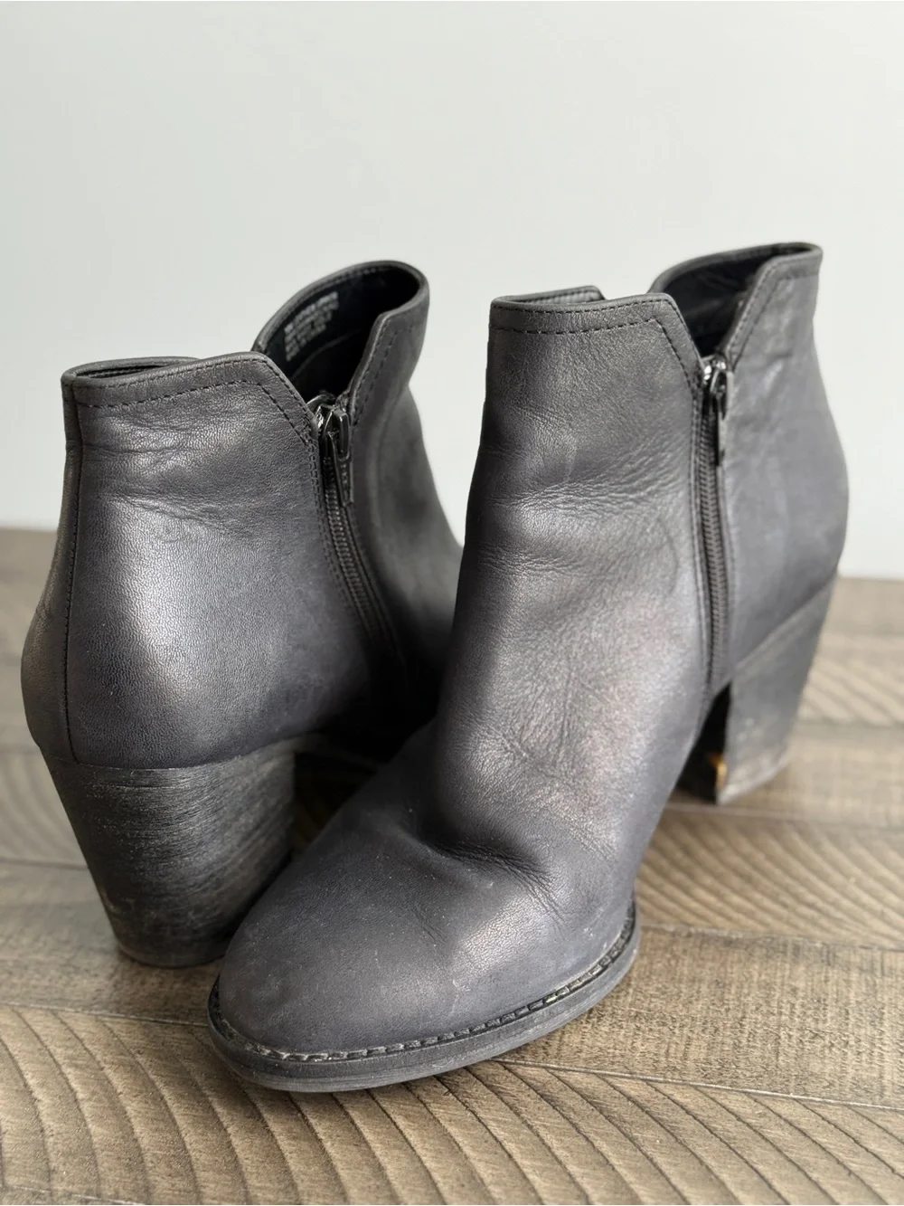 Gianni Bini Leather Ankle Boots Womens Black Block Heel Ankle Booties Size 10